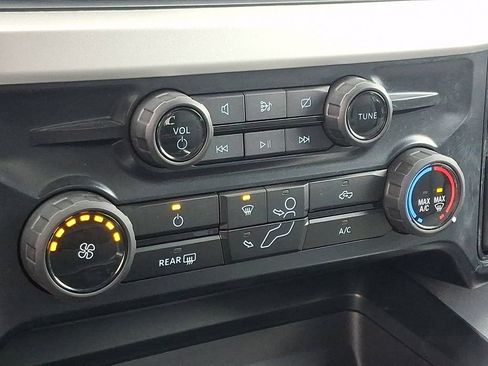 Certified 2024 Ford F250 XLT w/ FX4 Off-Road Package image 16