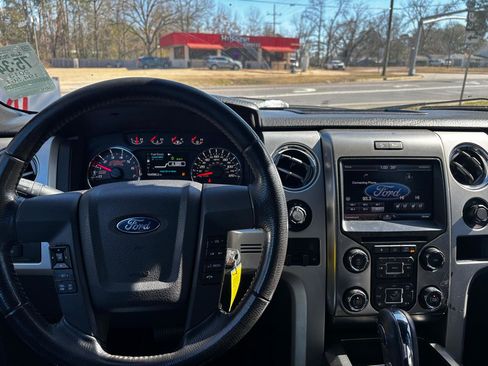 Used 2013 Ford F150 XLT w/ Mid Equipment Group image 5