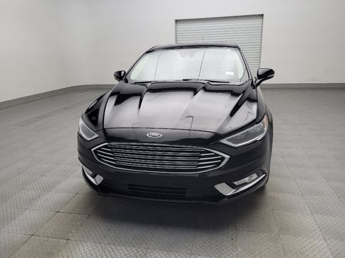 Used 2018 Ford Fusion Titanium image 15