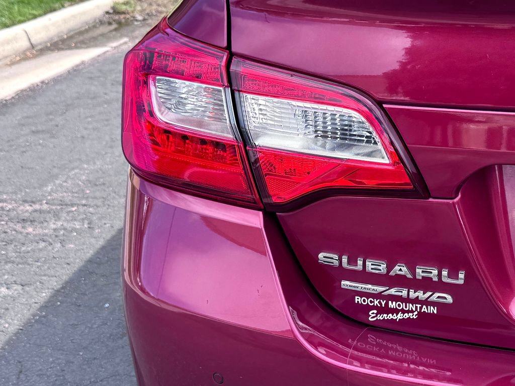 Used 2018 Subaru Legacy 3.6R Limited AWD/4WD image 7