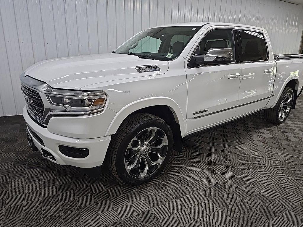 Used 2024 RAM 1500 Limited AWD/4WD image 8