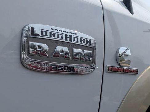 Used 2017 RAM 3500 Laramie Longhorn image 36