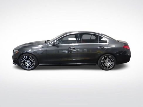 Used 2022 Mercedes-Benz C 300 Sedan image 2