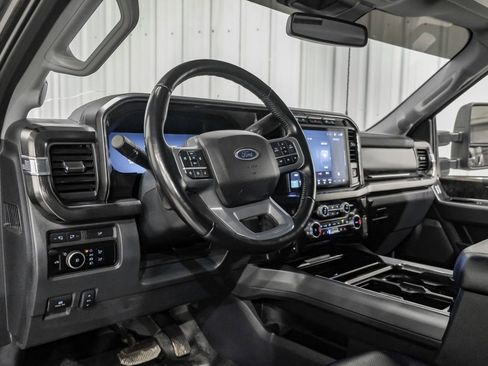 Used 2024 Ford F350 Lariat w/ FX4 Off-Road Package image 14