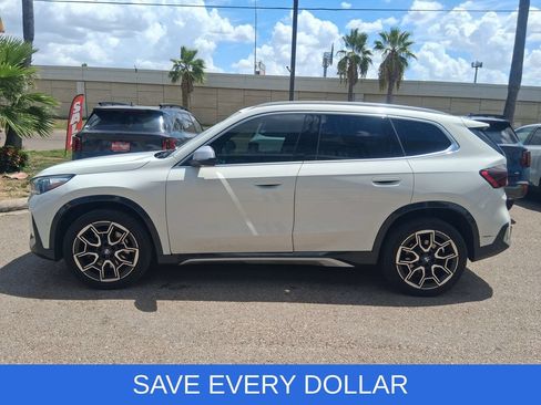 Used 2023 BMW X1 xDrive28i w/ Convenience Package AWD/4WD image 4