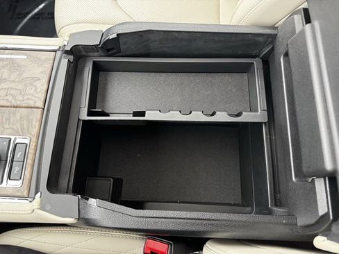 Used 2020 Ford Expedition Platinum image 26