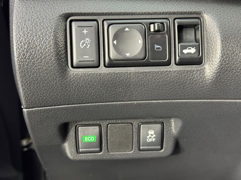 Used 2019 Nissan Sentra S image 16