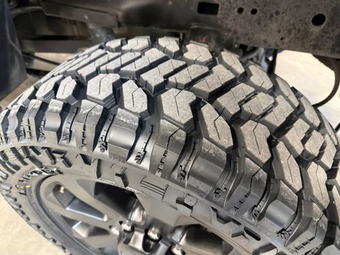 Used 2023 RAM 2500 Laramie w/ Night Edition image 31