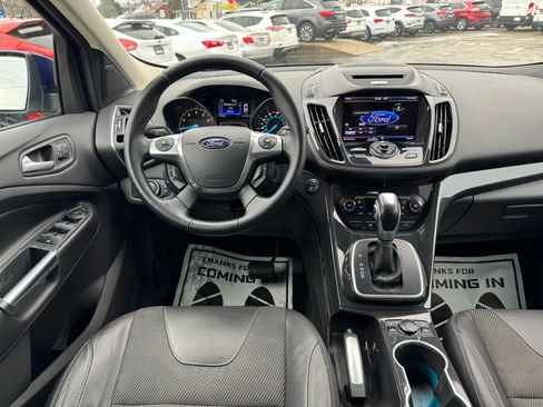 Used 2013 Ford Escape Titanium w/ Class II Trailer Tow Pkg image 39