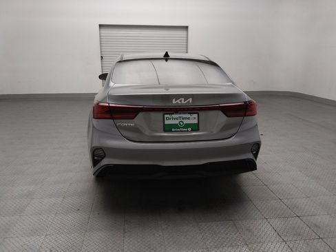 Used 2023 Kia Forte LXS FWD image 6