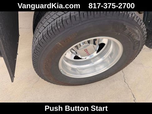 Used 2024 GMC Sierra 3500 SLT w/ SLT Convenience Package image 10