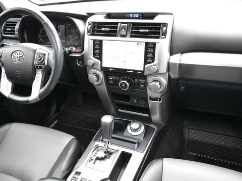 Used 2021 Toyota 4Runner SR5 Premium w/ Moonroof Package AWD/4WD image 30