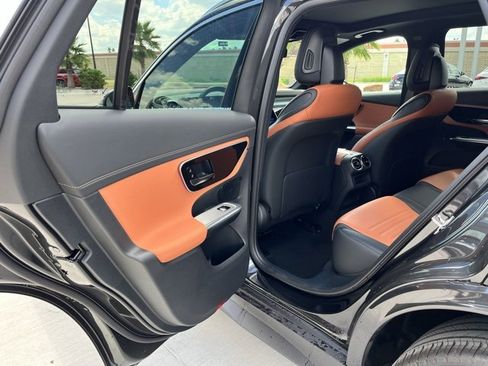 New 2026 Mercedes-Benz GLC 300 4MATIC image 17