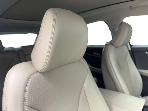 Used 2022 Lincoln Nautilus Reserve image 45