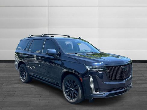 Used 2023 Cadillac Escalade Sport Platinum w/ Heavy-Duty Trailer Package AWD/4WD image 7