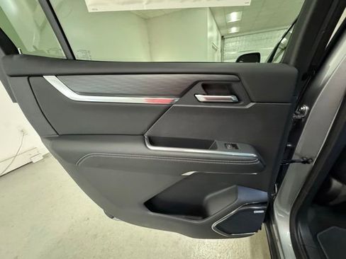 New 2026 GMC Acadia Elevation w/ Black Edition image 9