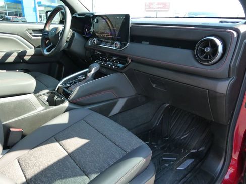 Used 2024 Chevrolet Colorado Z71 w/ Z71 Convenience Package 2 image 14