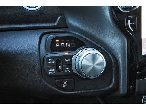 Used 2025 RAM 1500 Laramie image 29