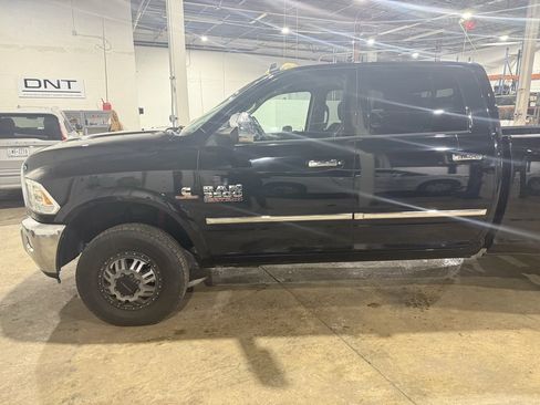 Used 2015 RAM 3500 Laramie image 9