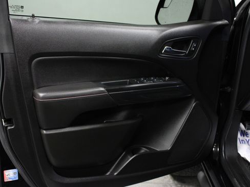 Used 2018 GMC Canyon All Terrain w/ All Terrain X Package AWD/4WD image 11