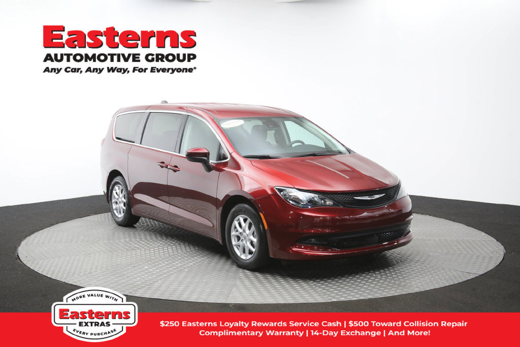 Used 2023 Chrysler Voyager LX FWD image 50