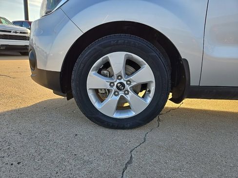 Used 2018 Kia Soul image 10