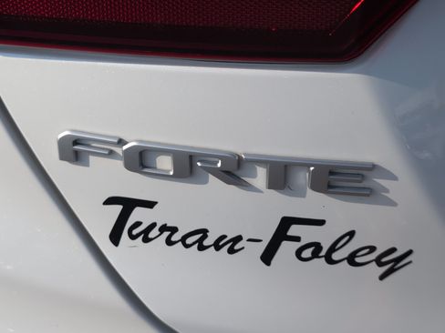 Used 2024 Kia Forte GT FWD image 6