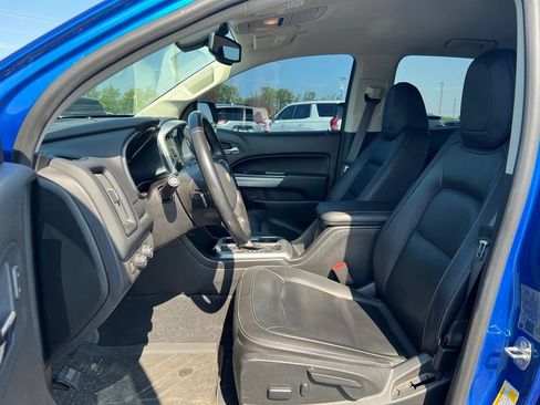 Used 2020 Chevrolet Colorado LT w/ Colorado RST Special Edition AWD/4WD image 8