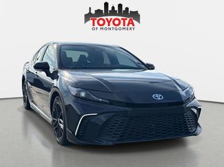 Used 2025 Toyota Camry SE w/ Multimedia Upgrade Package video 1