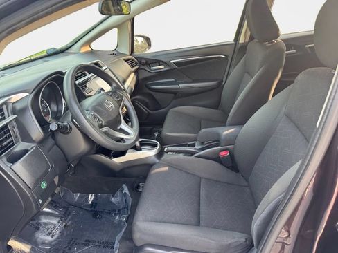 Used 2017 Honda Fit EX image 9