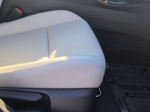 Used 2026 Toyota Prius XLE image 30