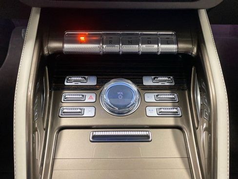 New 2026 Lincoln Nautilus Black Label AWD/4WD image 23