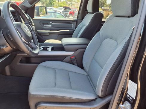 Used 2023 RAM 1500 Big Horn AWD/4WD image 25
