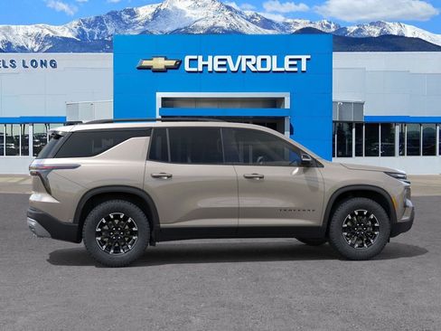 New 2026 Chevrolet Traverse Z71 w/ Enhanced Driving Package image 5