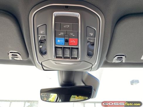 New 2025 Jeep Wagoneer Series II w/ Convenience Group I image 15