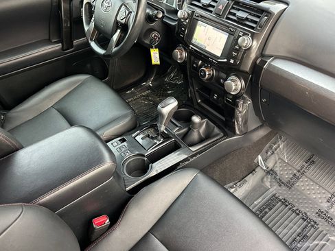 Used 2019 Toyota 4Runner TRD Off-Road Premium image 13