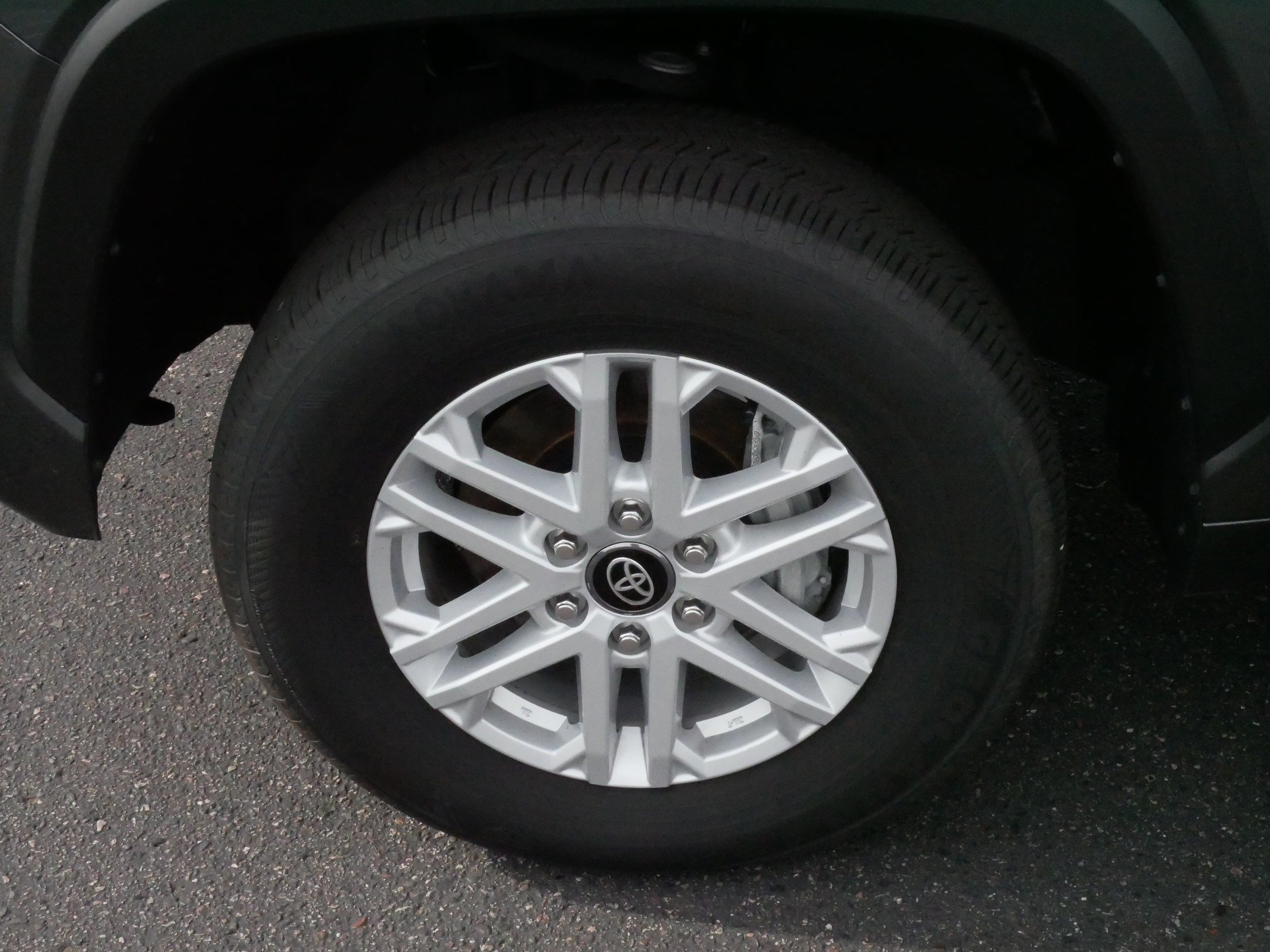 Certified 2024 Toyota Tundra SR5 AWD/4WD image 15