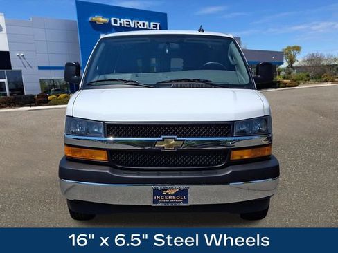 Used 2024 Chevrolet Express 2500 w/ Driver Convenience Package RWD image 23