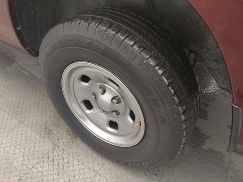 Used 2017 RAM 1500 Tradesman image 31