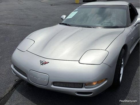 Used 2004 Chevrolet Corvette Z06 w/ Memory Package RWD image 26