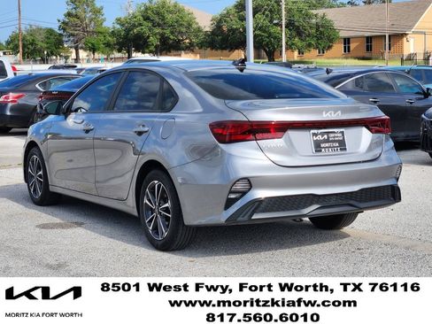 Certified 2024 Kia Forte LXS w/ LXS Technology Package FWD image 6
