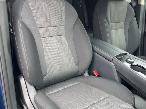 New 2026 Nissan Rogue SV AWD/4WD image 25