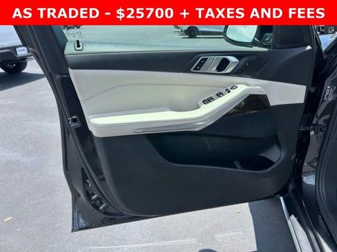 Used 2020 BMW X5 xDrive40i w/ Convenience Package AWD/4WD image 12