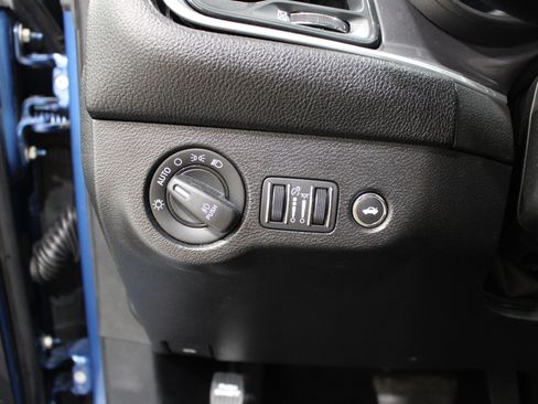 Used 2021 Dodge Challenger GT w/ Blacktop Package RWD image 8
