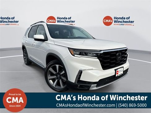 Used 2024 Honda Pilot Elite image 1