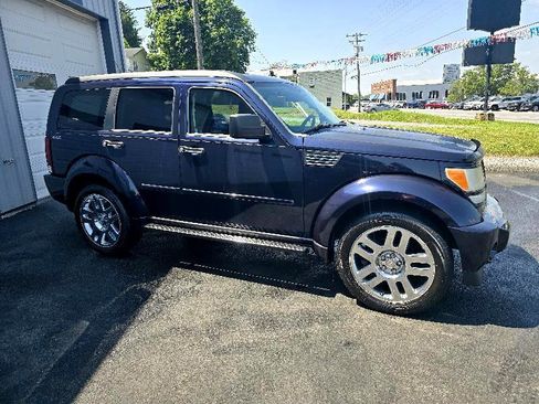 Used 2011 Dodge Nitro Heat image 2