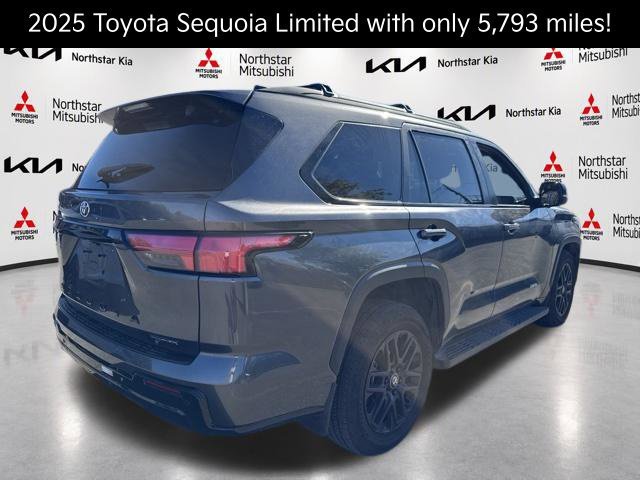 Used 2025 Toyota Sequoia Limited w/ Tow Technology Package AWD/4WD image 7
