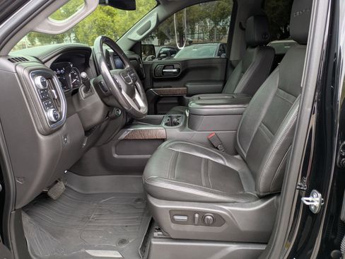 Used 2021 GMC Sierra 1500 Denali w/ Denali Premium Package image 17