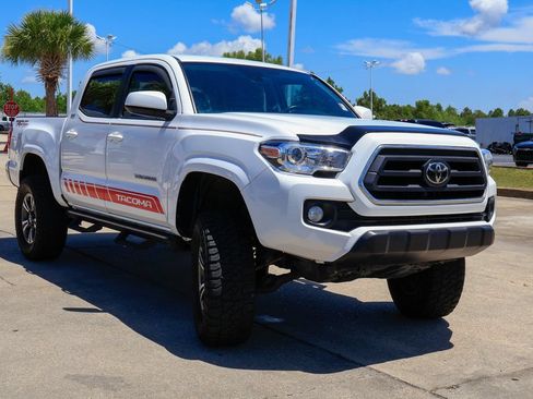 Used 2023 Toyota Tacoma SR5 RWD image 23