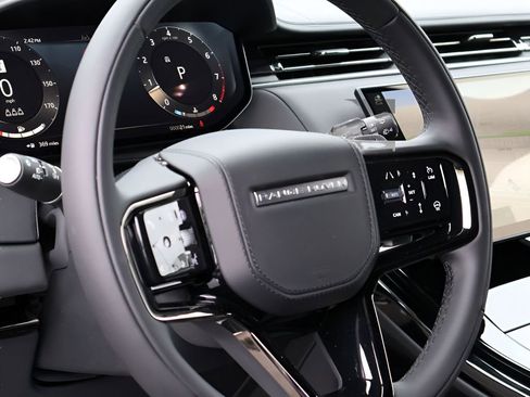 New 2026 Land Rover Range Rover Sport Autobiography AWD/4WD image 18